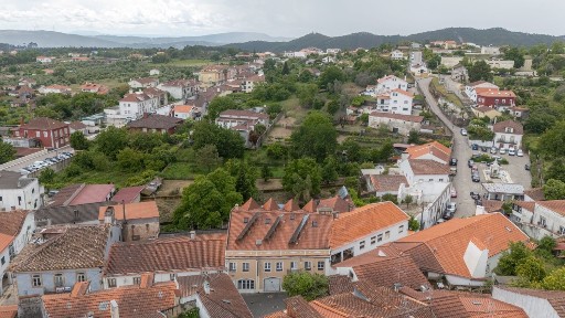 Figueiró dos Vinhos e Bairradas, Rua Doutor José Martinho Simões s/n