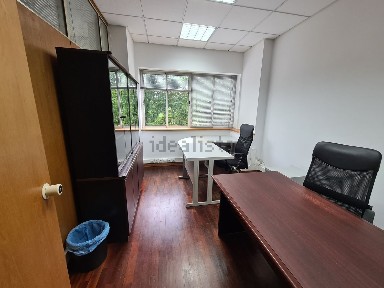 Arrendamento de escritório na Rua Alexandre Herculano s/n