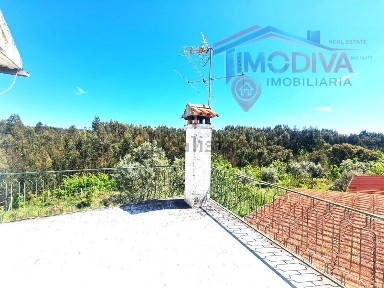 Moradia independente à venda em Vila Facaia