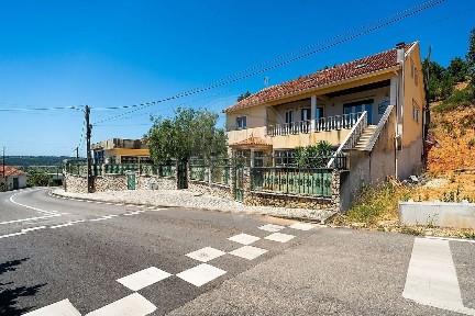 Moradia independente à venda em Pelariga
