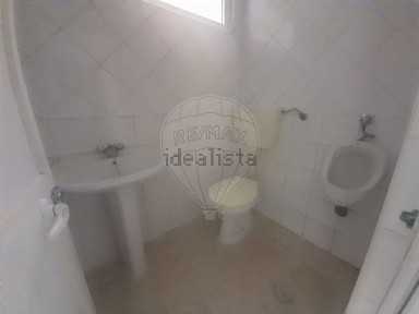 Arrendamento de espaço comercial em Tomar e Santa Maria dos Olivais