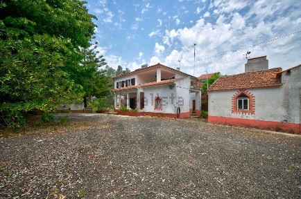 Quinta à venda no Largo Chafarix