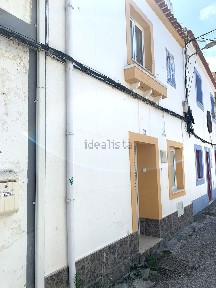 Moradia geminada à venda na Travessa dos Proletários