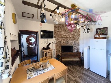 Moradia geminada à venda em Vila Facaia