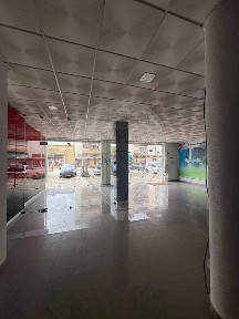 Arrendamento de espaço comercial na Avenida Dom Nuno Álvares Pereira, 62