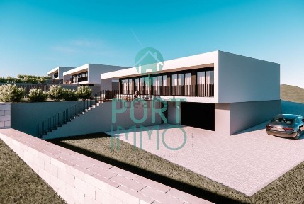 Moradia independente à venda em Casal Porto Salir s/n