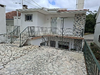 Mira de Aire, Rua do Cerrado