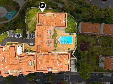 Apartamento T2 à venda na Avenida da Madalena