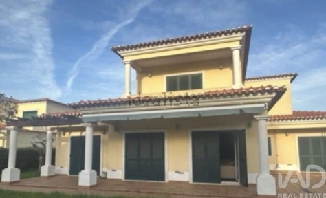 Moradia independente à venda em Amoreira