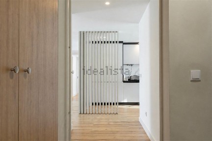 Apartamento T3 à venda na Rua Henrique Franco Pintor, 7
