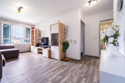 Apartamento T2 à venda na Rua da Venezuela