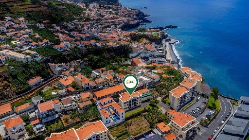 Apartamento T2 à venda na Estrada de Santa Clara s/n
