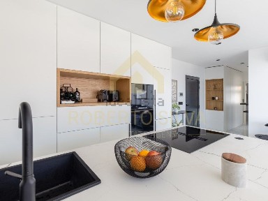 Apartamento T2 à venda na Estrada de São João s/n