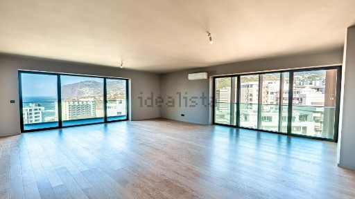 Apartamento T3 à venda no Caminho do Amparo s/n
