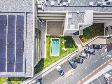 Apartamento T3 à venda em Estreito Câmara de Lobos