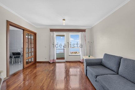 Apartamento T3 à venda na Rua Camilo Castelo Branco, 16