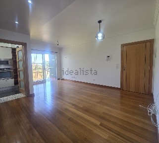 Apartamento T1 à venda em Caniço