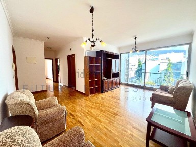 Apartamento T2 à venda na Travessa da Levada do Cavalo