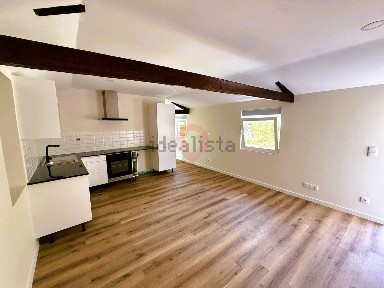 Casa ou moradia à venda em Longos Vales