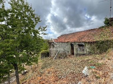 Herdade à venda em Mentrestido