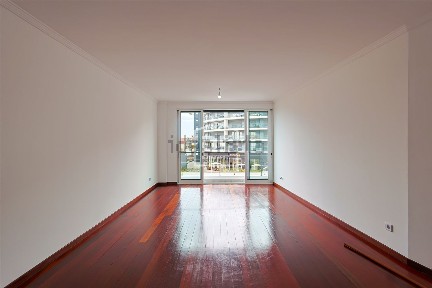 Apartamento T2 à venda em Sé