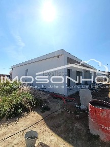 Moradia independente à venda em Ortigosa