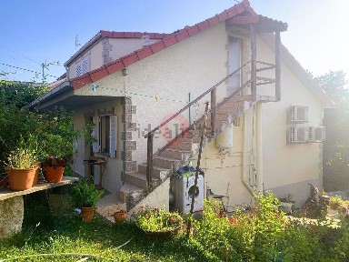Casa ou moradia à venda em Riba de Mouro