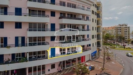 Apartamento T1 à venda na Ajuda - Amparo - Piornais