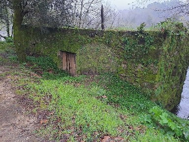 Moradia independente à venda em São Paio Jolda