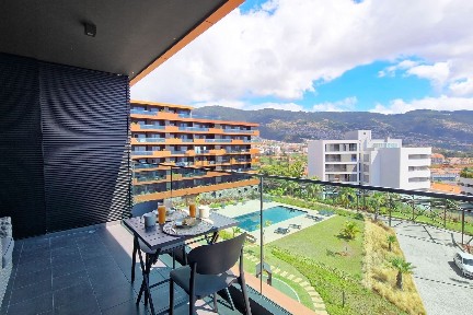 Apartamento T2 à venda no Caminho das Virtudes