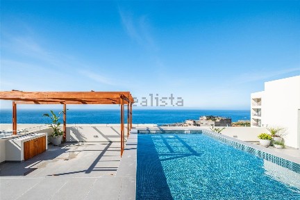 Penthouse à venda na Estrada de Santa Clara, 70