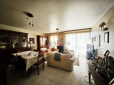 Apartamento T3 à venda em São Pedro