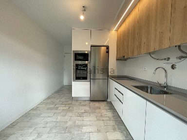Apartamento T2 à venda na Rua da Carne Azeda