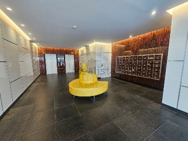 Apartamento T4 à venda em Sé