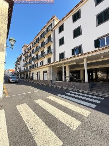 Apartamento T2 à venda em Santa Maria Maior