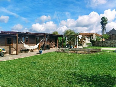 Quinta à venda em Alvorninha