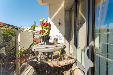 Apartamento T2 à venda na Rua das Hortas