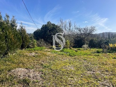 Moradia independente à venda em Vila Nova de Anha
