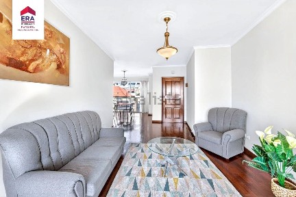 Apartamento T2 à venda na Rua Conde Carvalhal s/n
