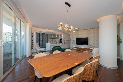 Apartamento T4 à venda em Sé