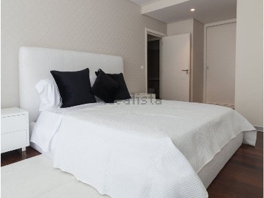 Apartamento T4 à venda em Sé