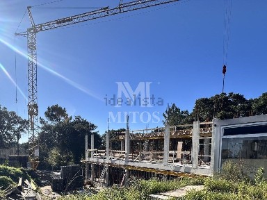 Moradia em banda à venda em Vila Nova de Anha