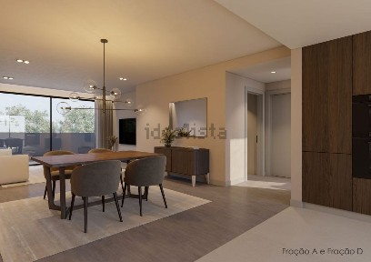 Apartamento T2 à venda no Caminho da Serragem