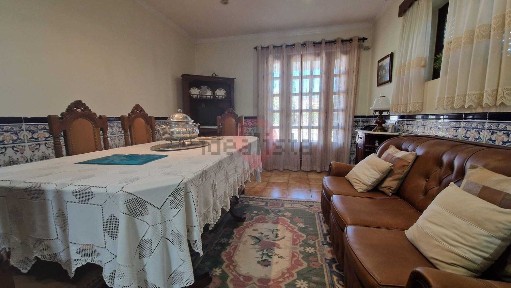 Casa ou moradia à venda em Cortes