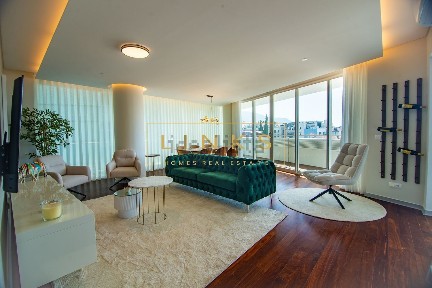 Apartamento T4 à venda em Sé