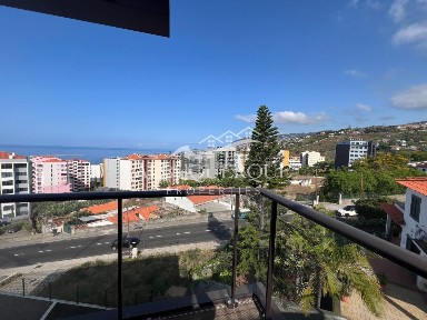 Apartamento T2 à venda na Ajuda - Amparo - Piornais