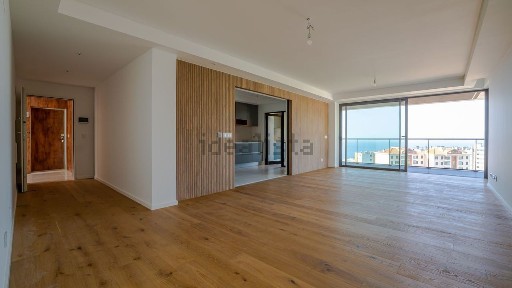 Penthouse à venda no Caminho do Amparo, 73