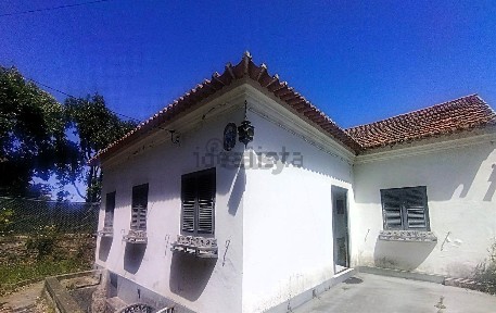 Moradia independente à venda em Seixas