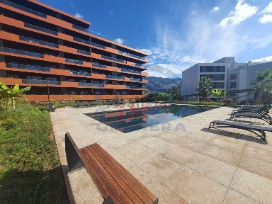 Apartamento T2 à venda no Caminho das Virtudes