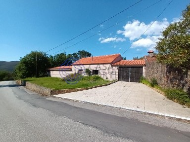 Covas, Estrada Sem Nome